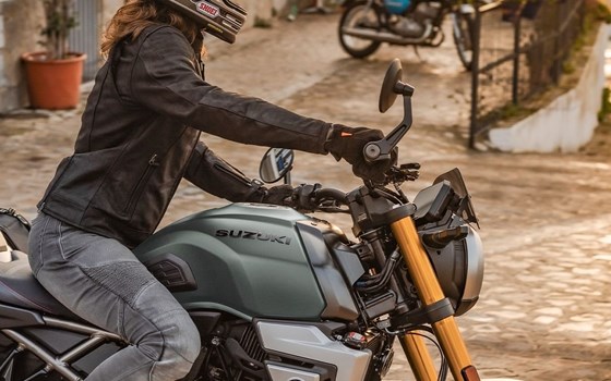 Neufahrzeug Suzuki GSX-8T - Bild 7
