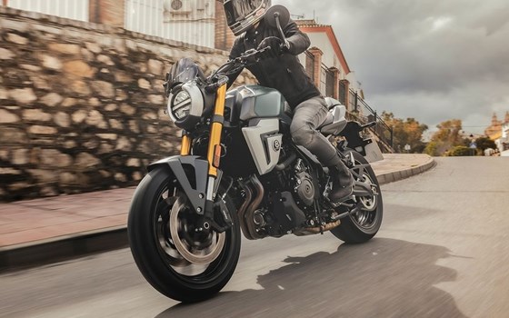 Neufahrzeug Suzuki GSX-8T - Bild 8