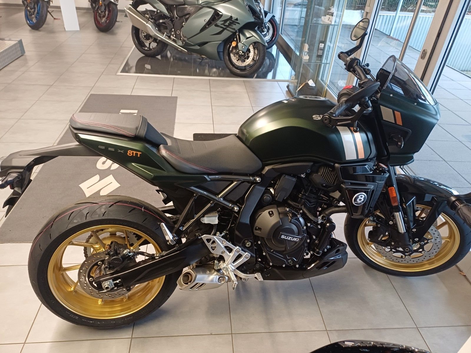 Suzuki GSX-8TT