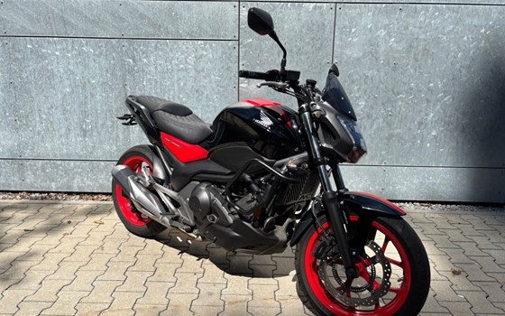 Gebrauchtmotorrad Honda NC750S DCT - Bild 8