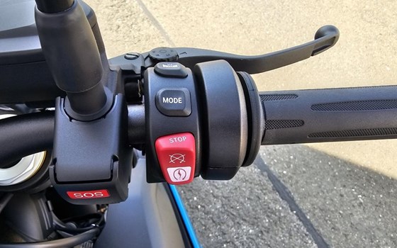 Gebrauchtmotorrad BMW S 1000 R - Bild 6