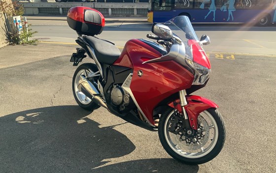 Motorrad Occasion Honda VFR 1200 F - Bild 1