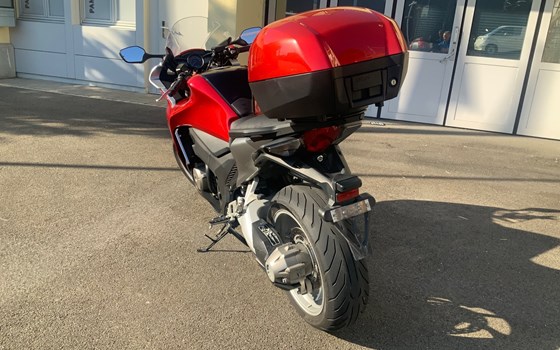 Motorrad Occasion Honda VFR 1200 F - Bild 2