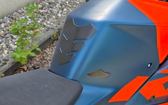 Gebrauchtmotorrad KTM RC 390 - Bild 8 Gebrauchtmotorrad KTM RC 390 - Bild 8