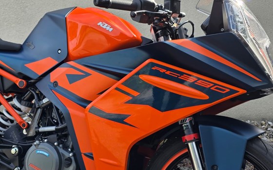 Gebrauchtmotorrad KTM RC 390 - Bild 10 Gebrauchtmotorrad KTM RC 390 - Bild 10