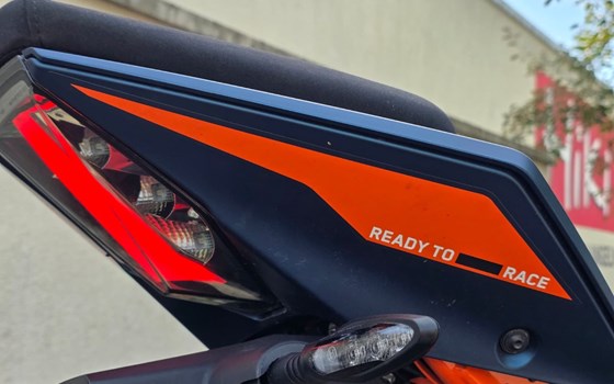 Gebrauchtmotorrad KTM RC 390 - Bild 11 Gebrauchtmotorrad KTM RC 390 - Bild 11