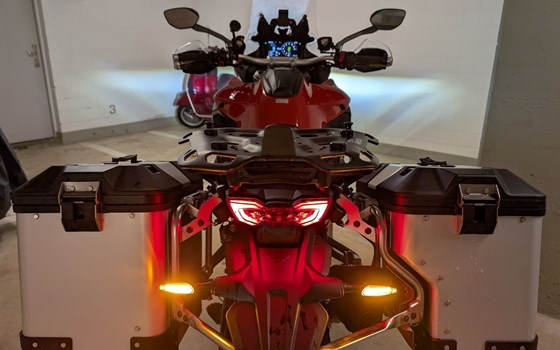 Motorrad Occasion Ducati Multistrada V4 S - Bild 12