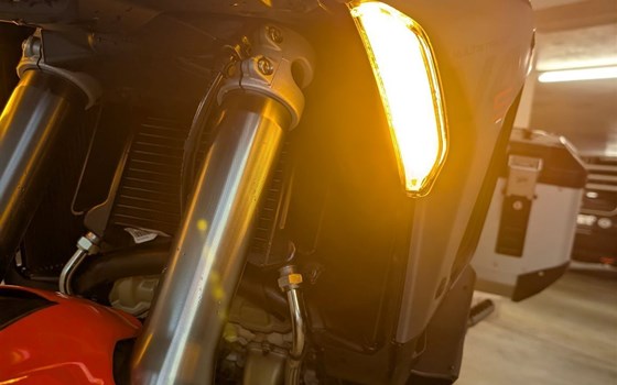 Motorrad Occasion Ducati Multistrada V4 S - Bild 15