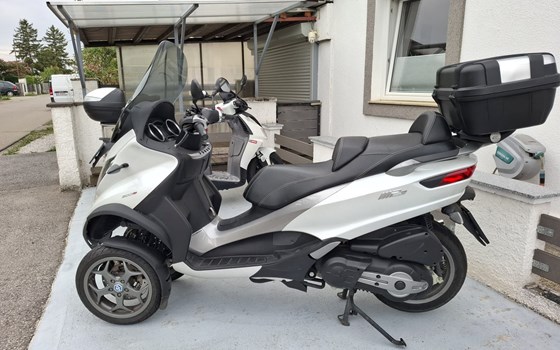 Gebrauchtmotorrad Piaggio MP3 500ie LT Sport - Bild 15 Gebrauchtmotorrad Piaggio MP3 500ie LT Sport - Bild 15