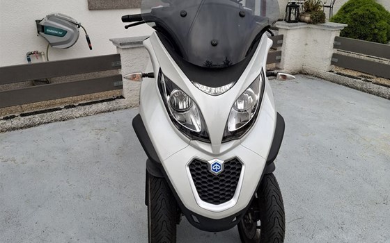 Gebrauchtmotorrad Piaggio MP3 500ie LT Sport - Bild 18 Gebrauchtmotorrad Piaggio MP3 500ie LT Sport - Bild 18