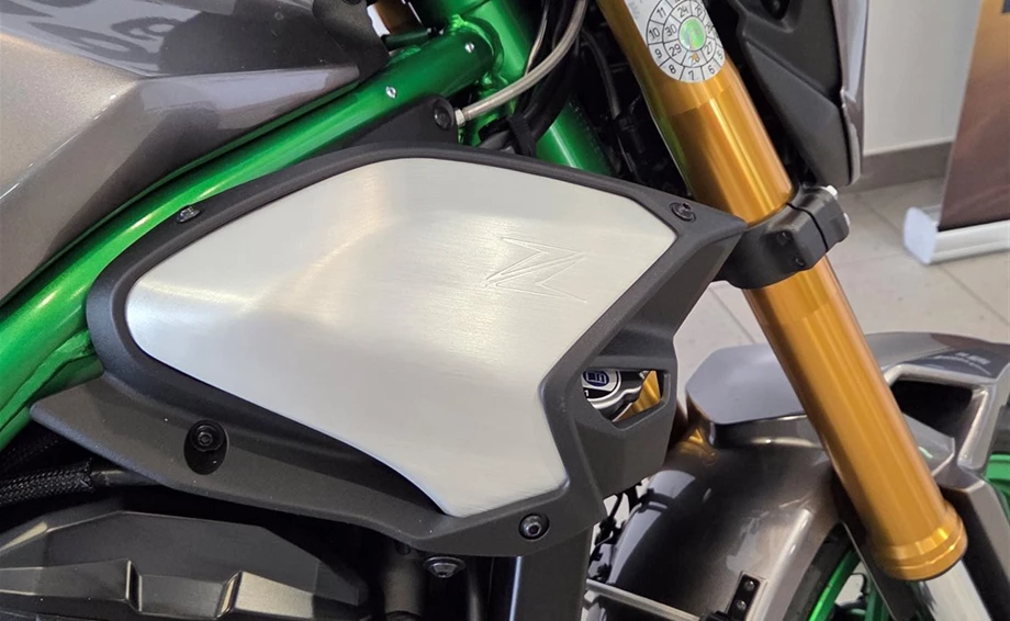 Angebot Kawasaki Z900 SE Bild 4: Angebot Kawasaki Z900 SE