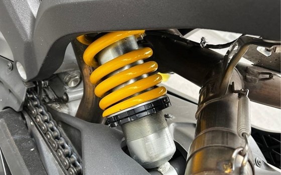 Gebrauchtmotorrad Ducati Monster 696 - Bild 6 Gebrauchtmotorrad Ducati Monster 696 - Bild 6