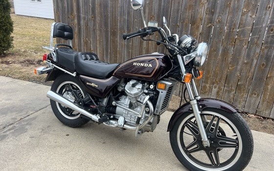 Gebrauchtmotorrad Honda GL 500 Silverwing - Bild 2 Gebrauchtmotorrad Honda GL 500 Silverwing - Bild 2