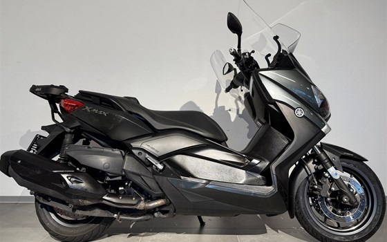 Gebrauchtmotorrad Yamaha XMAX 400 - Bild 6 Gebrauchtmotorrad Yamaha XMAX 400 - Bild 6