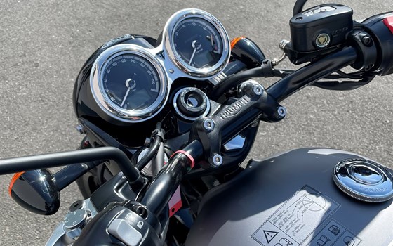 Neufahrzeug Triumph Bonneville T120 Black - Bild 6