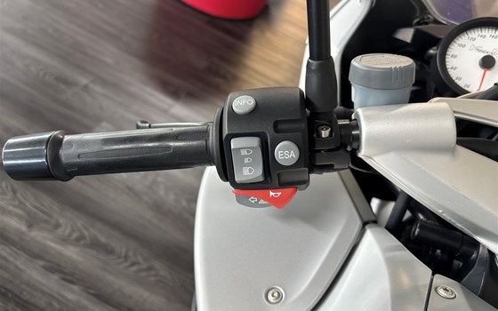 Gebrauchtmotorrad BMW K 1200 R Sport - Bild 7