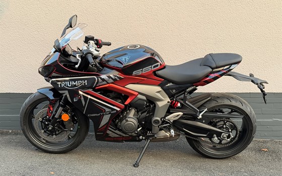 Neufahrzeug Triumph Daytona 660 - Bild 3