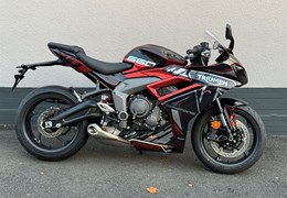Neumotorrad Triumph Daytona 660