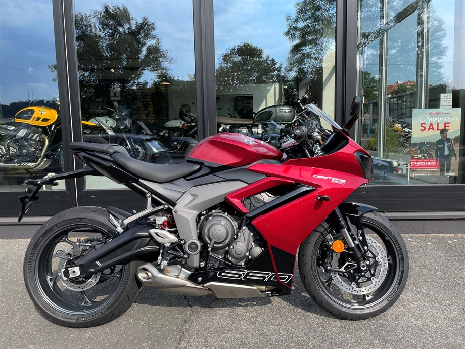 Offer Triumph Daytona 660 Bild 5: Offer Triumph Daytona 660