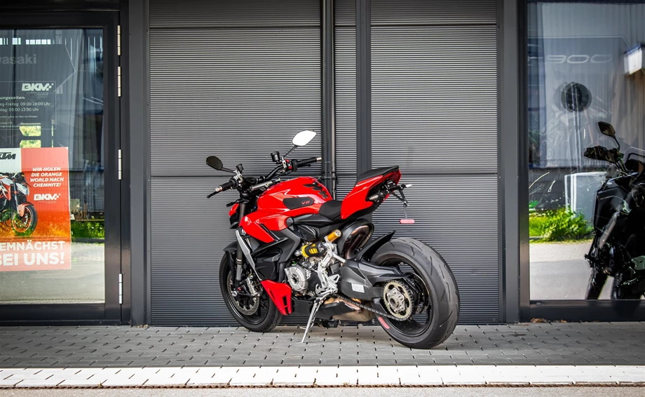 Angebot Ducati Streetfighter V2 Bild 3: Angebot Ducati Streetfighter V2