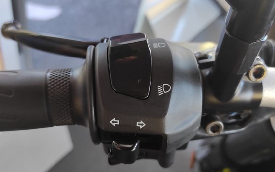 Gebrauchtmotorrad Yamaha MT-125 - Bild 5