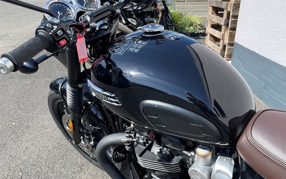 Neufahrzeug Triumph Bonneville T120 Black - Bild 10