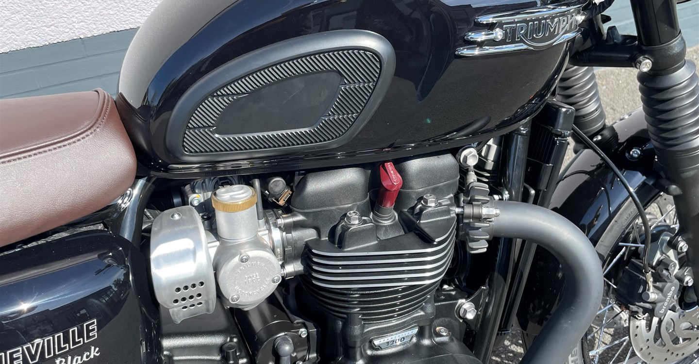 Angebot Triumph Bonneville T120 Black