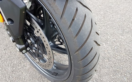 Gebrauchtmotorrad Triumph Street Triple 765 RS - Bild 10