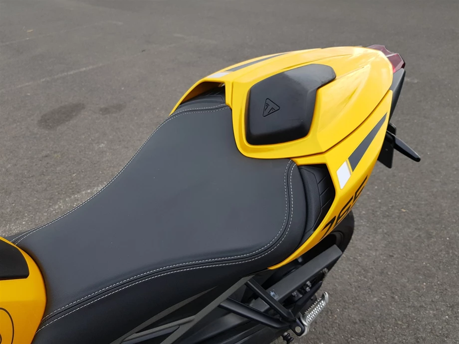 Angebot Triumph Street Triple 765 RS Bild 7: Angebot Triumph Street Triple 765 RS