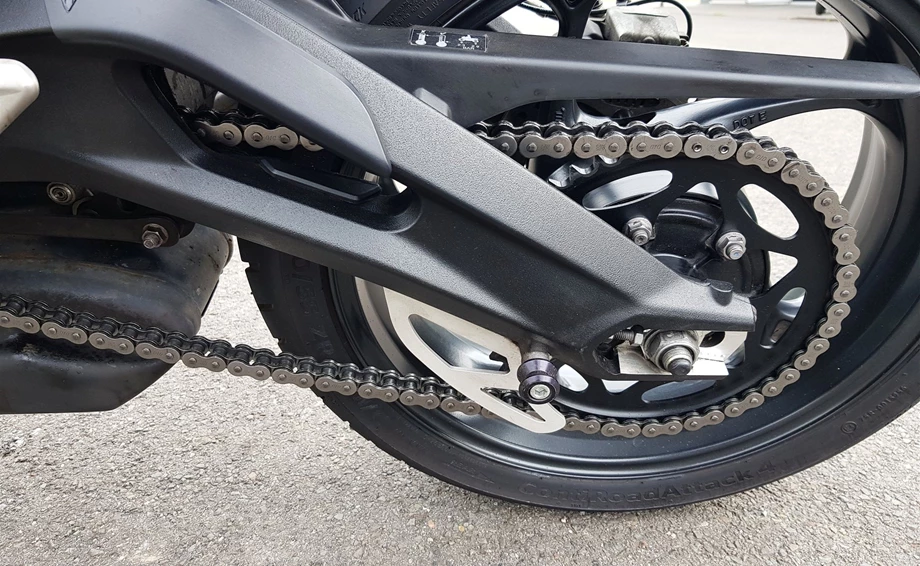 Angebot Triumph Street Triple 765 RS Bild 8: Angebot Triumph Street Triple 765 RS