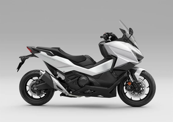 Honda Forza 750 (Pearl Glare White) - Bild 2