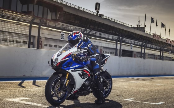 Neufahrzeug Suzuki GSX-R 1000 R - Bild 6 Neufahrzeug Suzuki GSX-R 1000 R - Bild 6