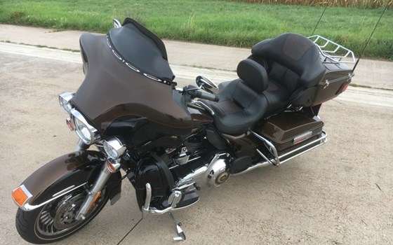 Gebrauchtmotorrad Harley-Davidson Electra Glide Ultra Limited Low FLHTKL - Bild 3