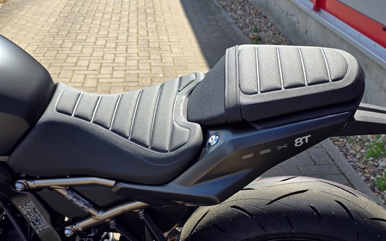 Neufahrzeug Suzuki GSX-8T - Bild 9
