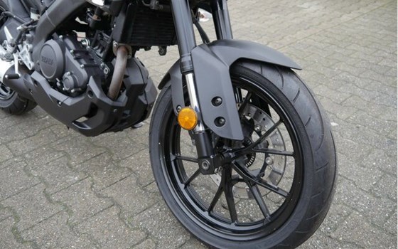 Gebrauchtmotorrad Yamaha MT-125 - Bild 4