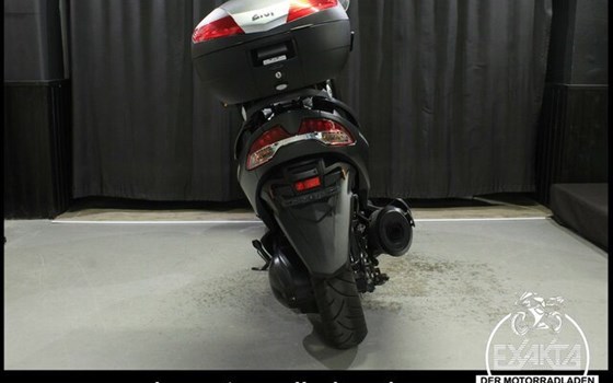 Gebrauchtmotorrad Suzuki Burgman 400 - Bild 4