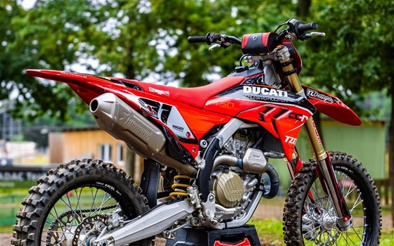 Neufahrzeug Ducati Desmo450 MX - Bild 6