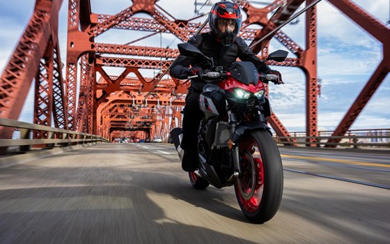 Gebrauchtmotorrad Kawasaki Z 500 SE - Bild 8