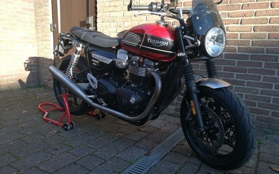 Gebrauchtmotorrad Triumph Speed Twin 1200 - Bild 4