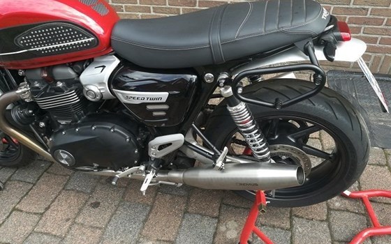 Gebrauchtmotorrad Triumph Speed Twin 1200 - Bild 8