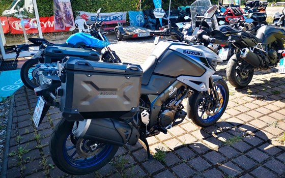 Gebrauchtmotorrad Suzuki V-Strom 1050 - Bild 3