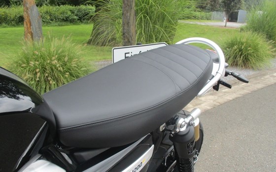 Gebrauchtmotorrad Triumph Scrambler 1200 XE - Bild 14