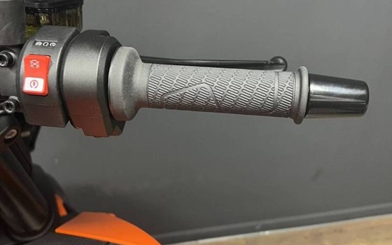 Gebrauchtmotorrad KTM 990 Duke - Bild 11