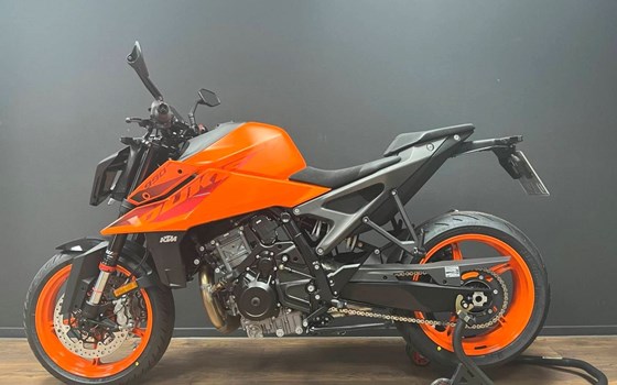 Gebrauchtmotorrad KTM 990 Duke - Bild 3