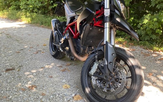 Gebrauchtmotorrad Ducati Hypermotard 821 - Bild 5 Gebrauchtmotorrad Ducati Hypermotard 821 - Bild 5