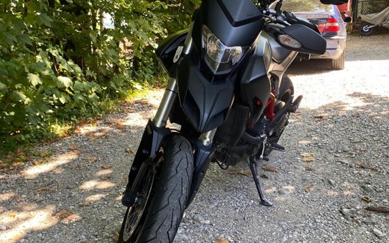 Gebrauchtmotorrad Ducati Hypermotard 821 - Bild 1 Gebrauchtmotorrad Ducati Hypermotard 821 - Bild 1