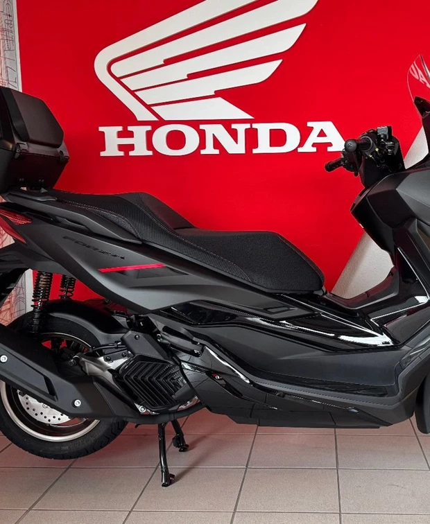 Honda Forza 125