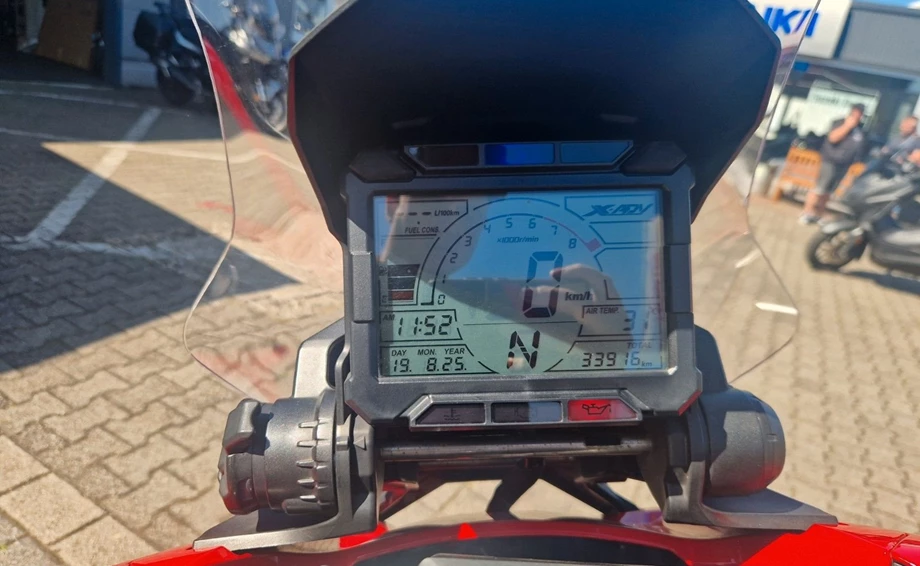 Offer Honda X-ADV Bild 12: Offer Honda X-ADV