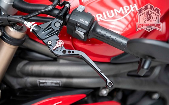 Gebrauchtmotorrad Triumph Speed Triple S - Bild 7