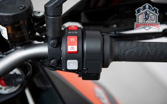 Gebrauchtmotorrad KTM 1290 Super Duke GT - Bild 11